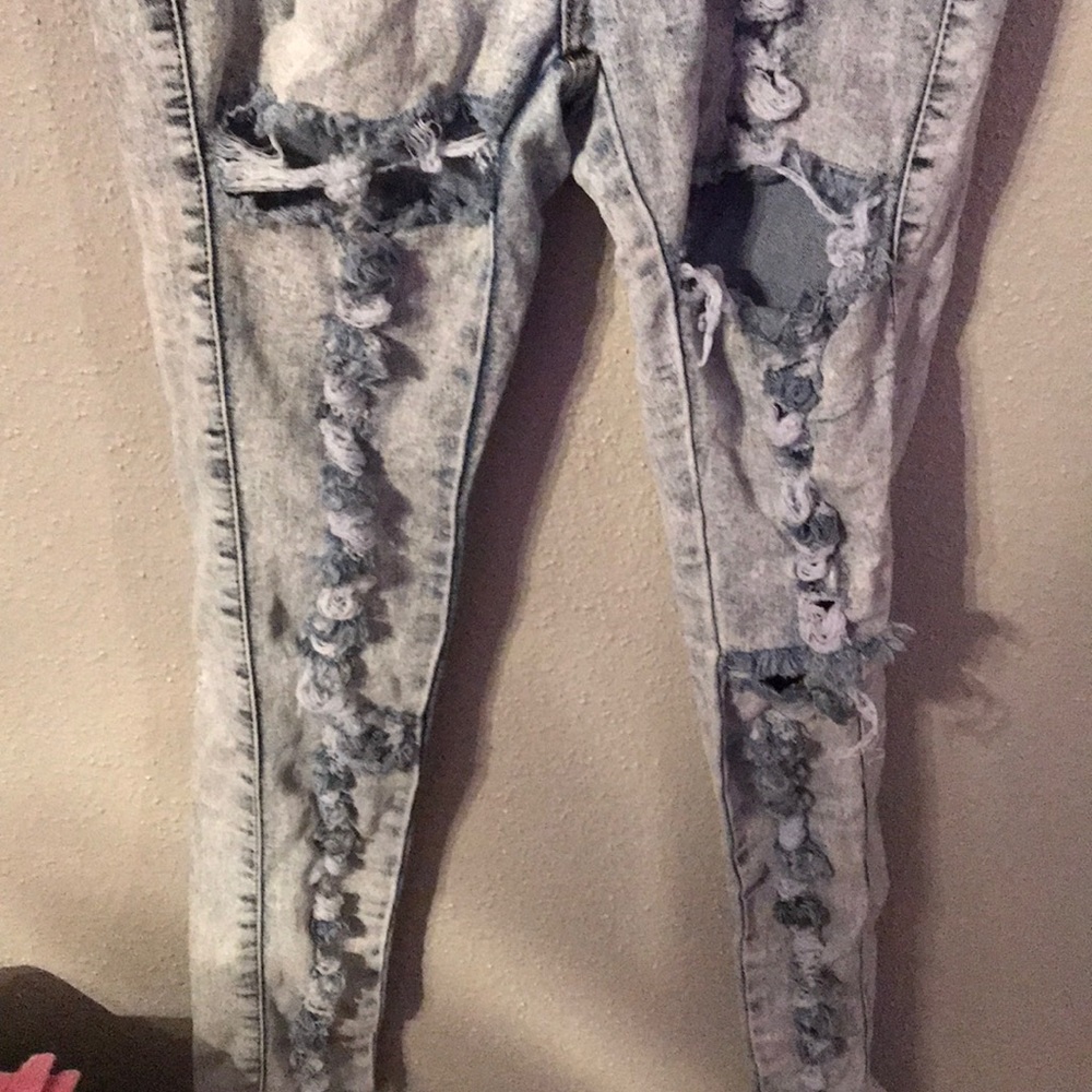 Pants - Picture 3 of 6